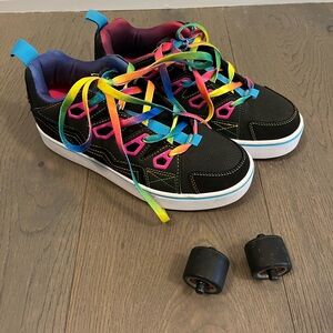 Heeley’s girls shoes on wheels sz 5Y brand new in box